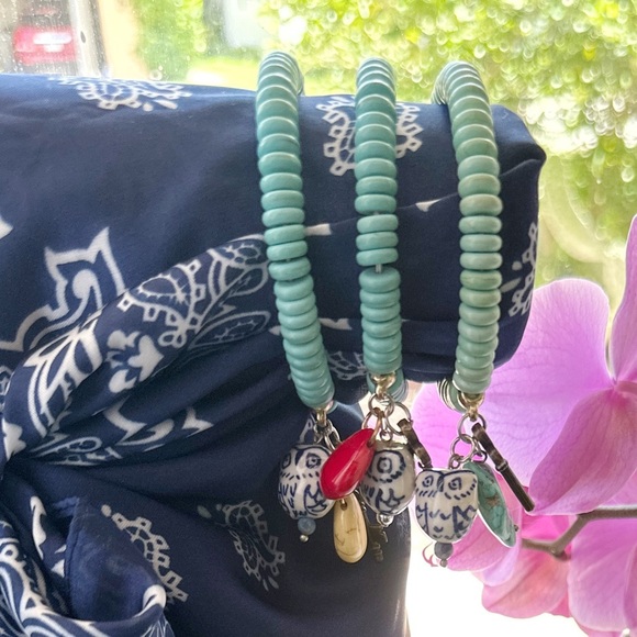 Alquimia Turquoise and Red Beaded Bracelet Set - Picture 2 of 12